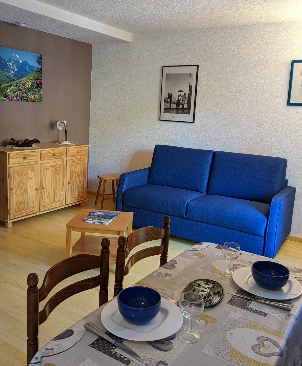 SALON - STUDIO BON ACCUEIL 16 - VALLOIRE CENTRE- VALLOIRE RESERVATIONS