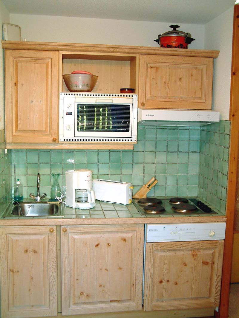 SALON - STUDIO BON ACCUEIL 16 - VALLOIRE CENTRE- VALLOIRE RESERVATIONS