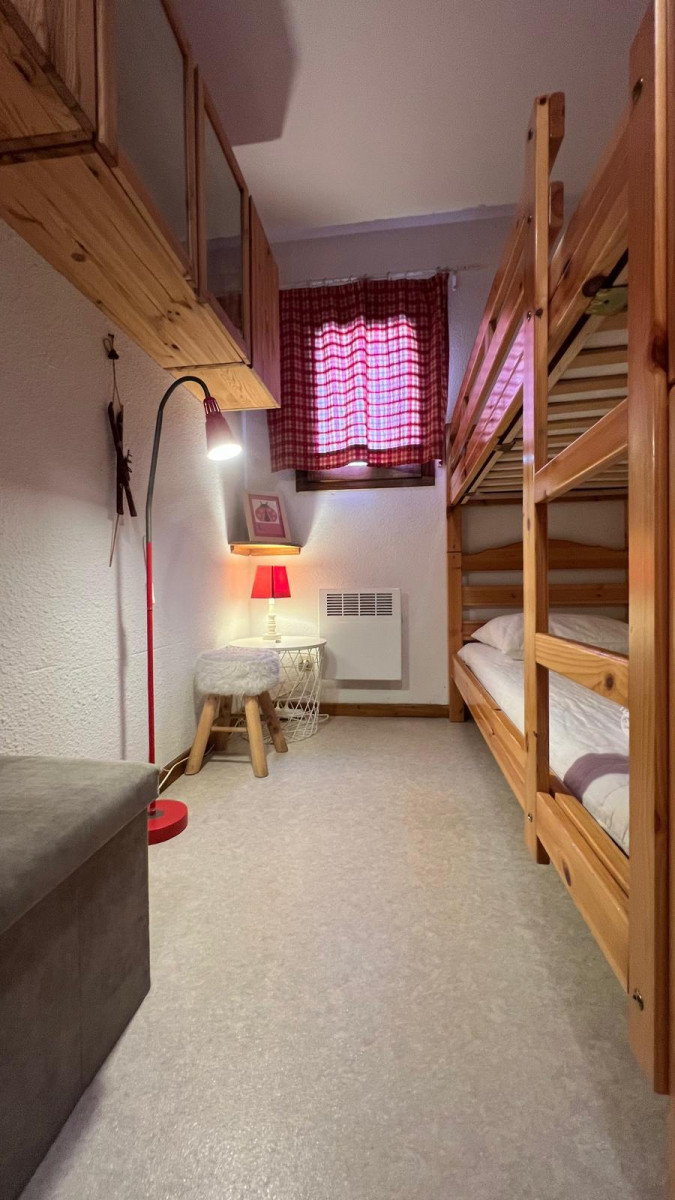 CHAMBRE - APPARTEMENT  TIGNY 9 - VALLOIRE CENTRE CHAMBRE - APPARTEMENT  TIGNY 9 - VALLOIRE CENTRE