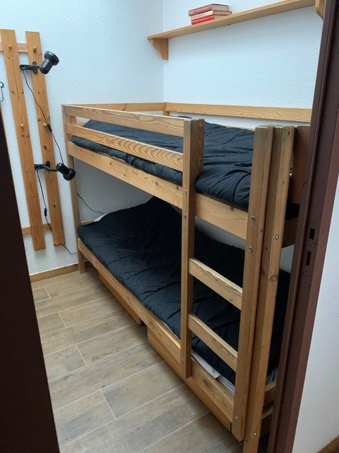 CHAMBRE  - APPARTEMENT  TIGNY 42 - VALLOIRE CENTRE