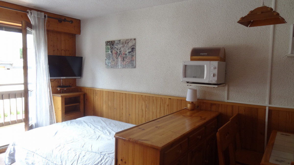 SEJOUR - APPARTEMENT ROCHER SAINT PIERRE 1F - VALLOIRE CENTRE SEJOUR - APPARTEMENT ROCHER SAINT PIERRE 1F - VALLOIRE CENTRE