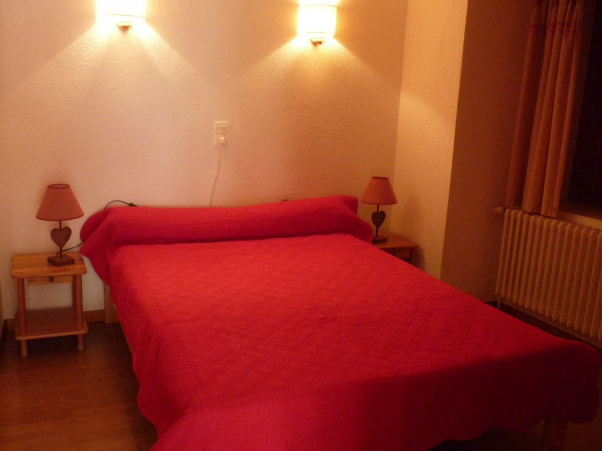 CHAMBRE - CHALET NIGRITELLE 3 - VALLOIRE CENTRE CHAMBRE - CHALET NIGRITELLE 3 - VALLOIRE CENTRE