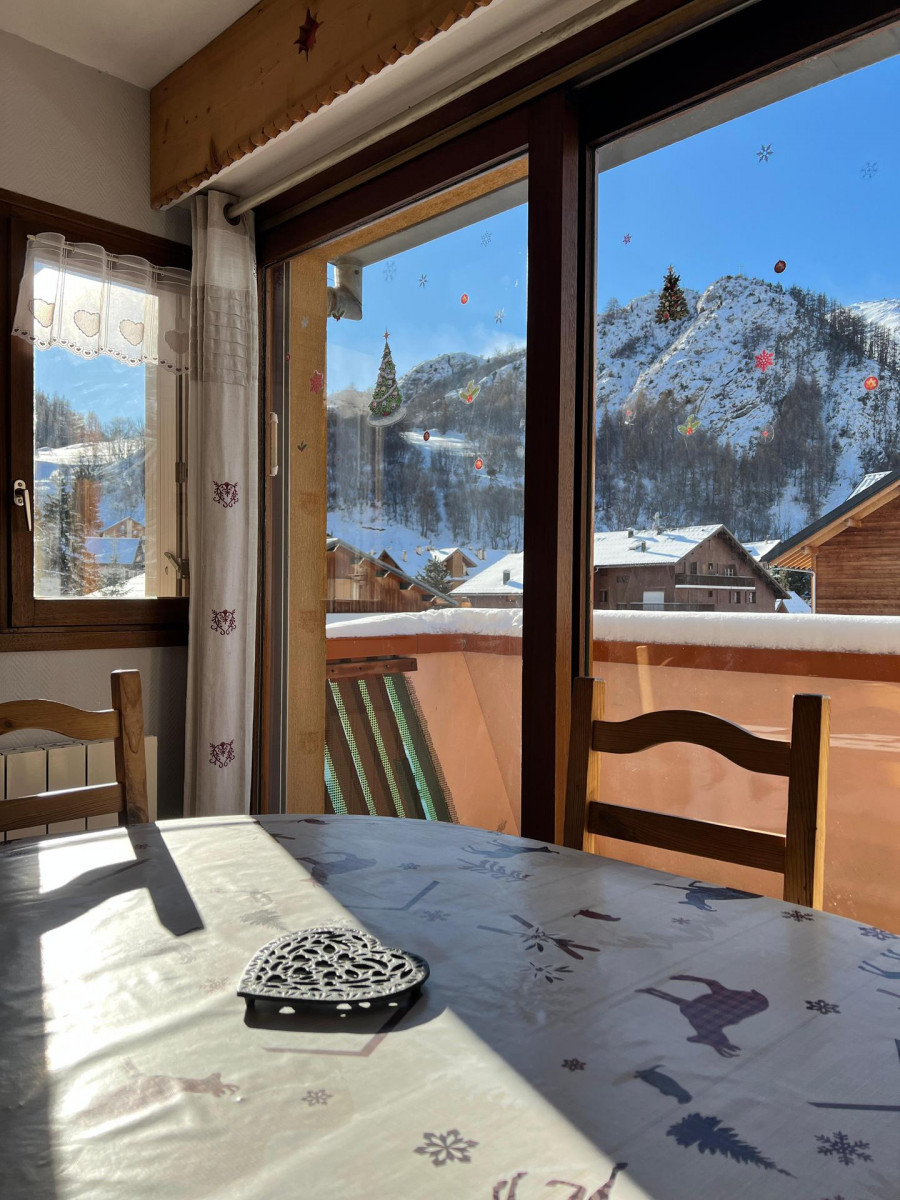 SEJOUR - APPARTEMENT ROCHEVERT 32 SEJOUR - APPARTEMENT ROCHEVERT 32