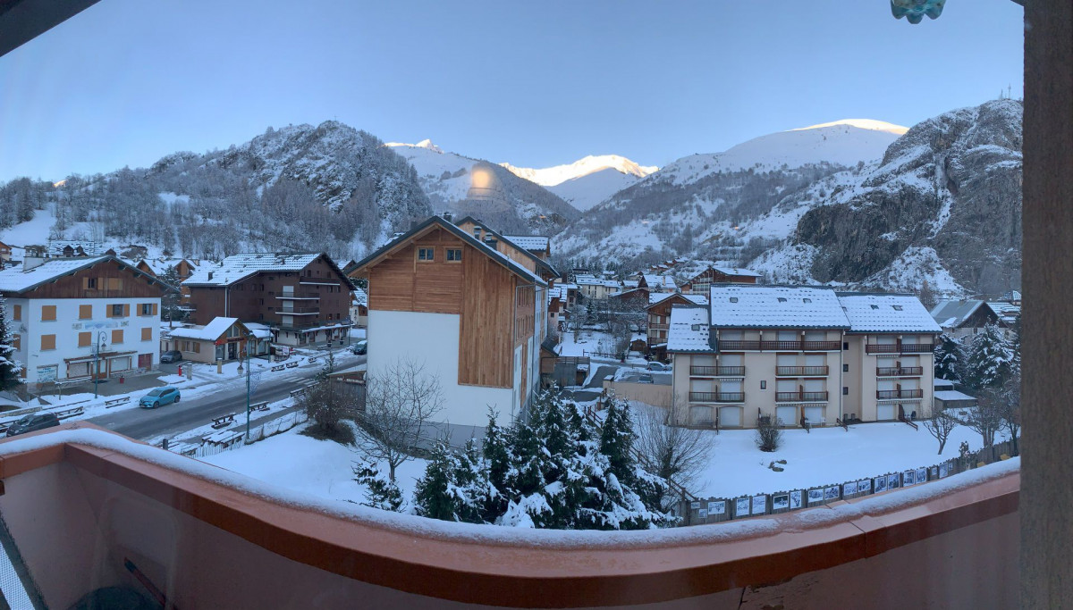 VUE BALCON - APPARTEMENT ROCHEVERT 32 VUE BALCON - APPARTEMENT ROCHEVERT 32