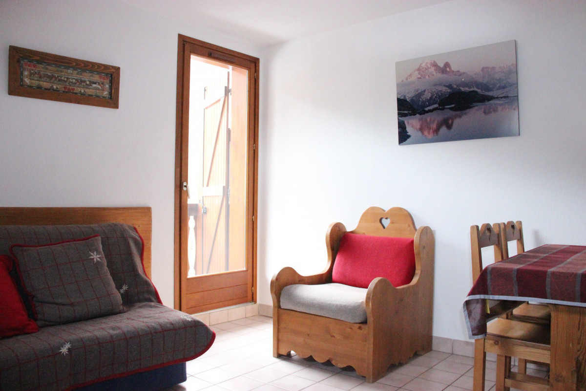 SALON - STUDIO Z'ESHERRION 19 - VALLOIRE CENTRE - VALLOIRE RESERVATIONS SALON - STUDIO Z'ESHERRION 19 - VALLOIRE CENTRE - VALLOIRE RESERVATIONS