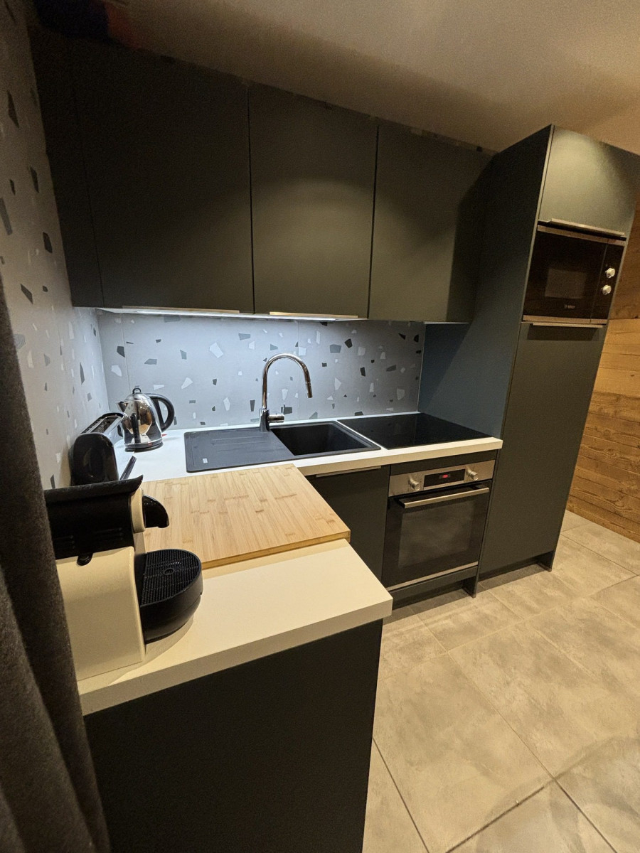 CUISINE- CHALET ANGE N°3 - VALLOIRE CENTRE CUISINE- CHALET ANGE N°3 - VALLOIRE CENTRE