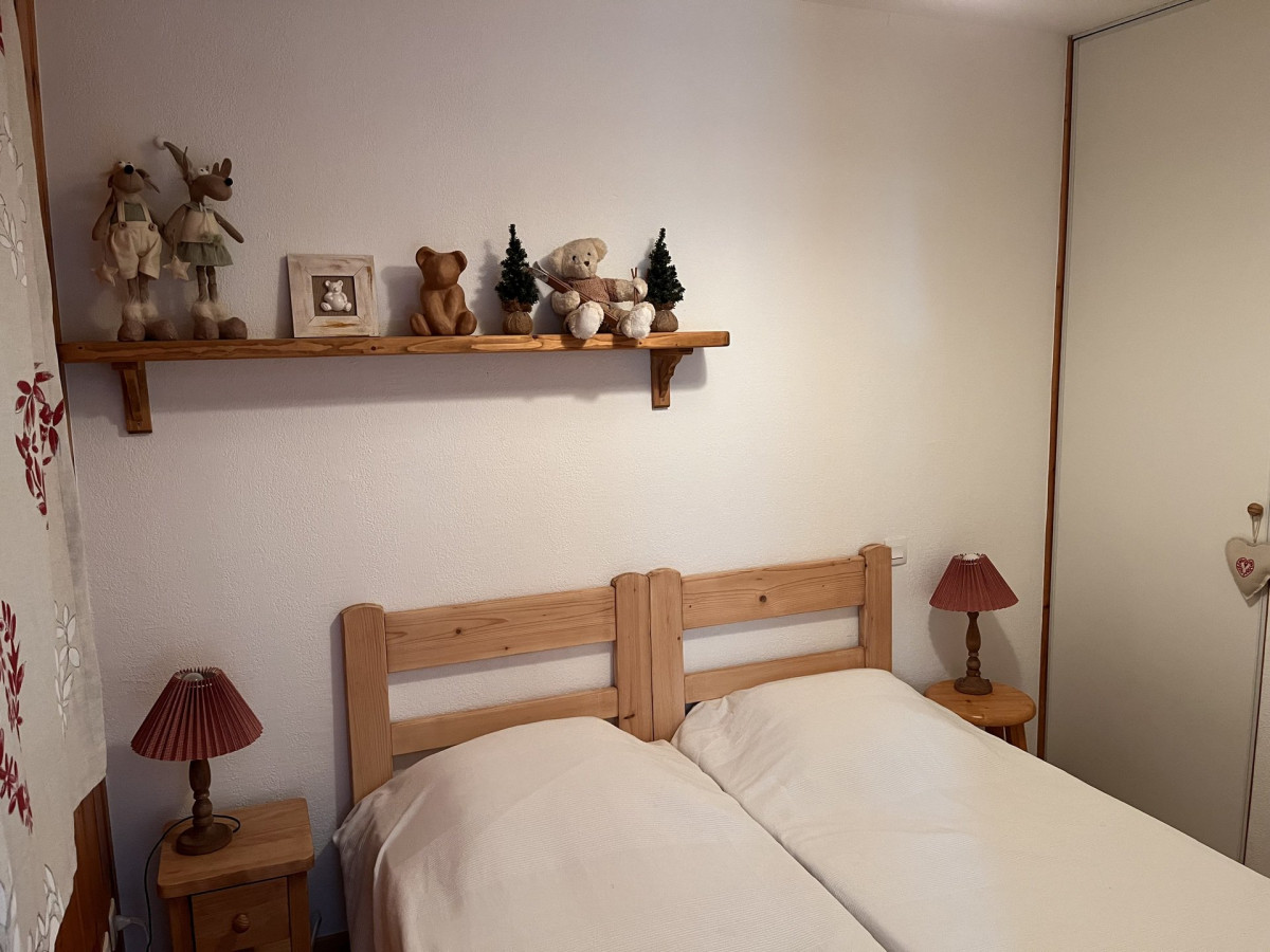 CHAMBRE - APPARTEMENT ARVETTE N°3 - LE PONTET CHAMBRE - APPARTEMENT ARVETTE N°3 - LE PONTET