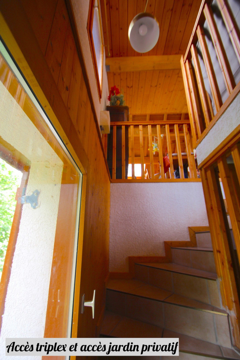 ESCALIER - CHALET REGAIN - VALLOIRE CENTRE ESCALIER - CHALET REGAIN - VALLOIRE CENTRE