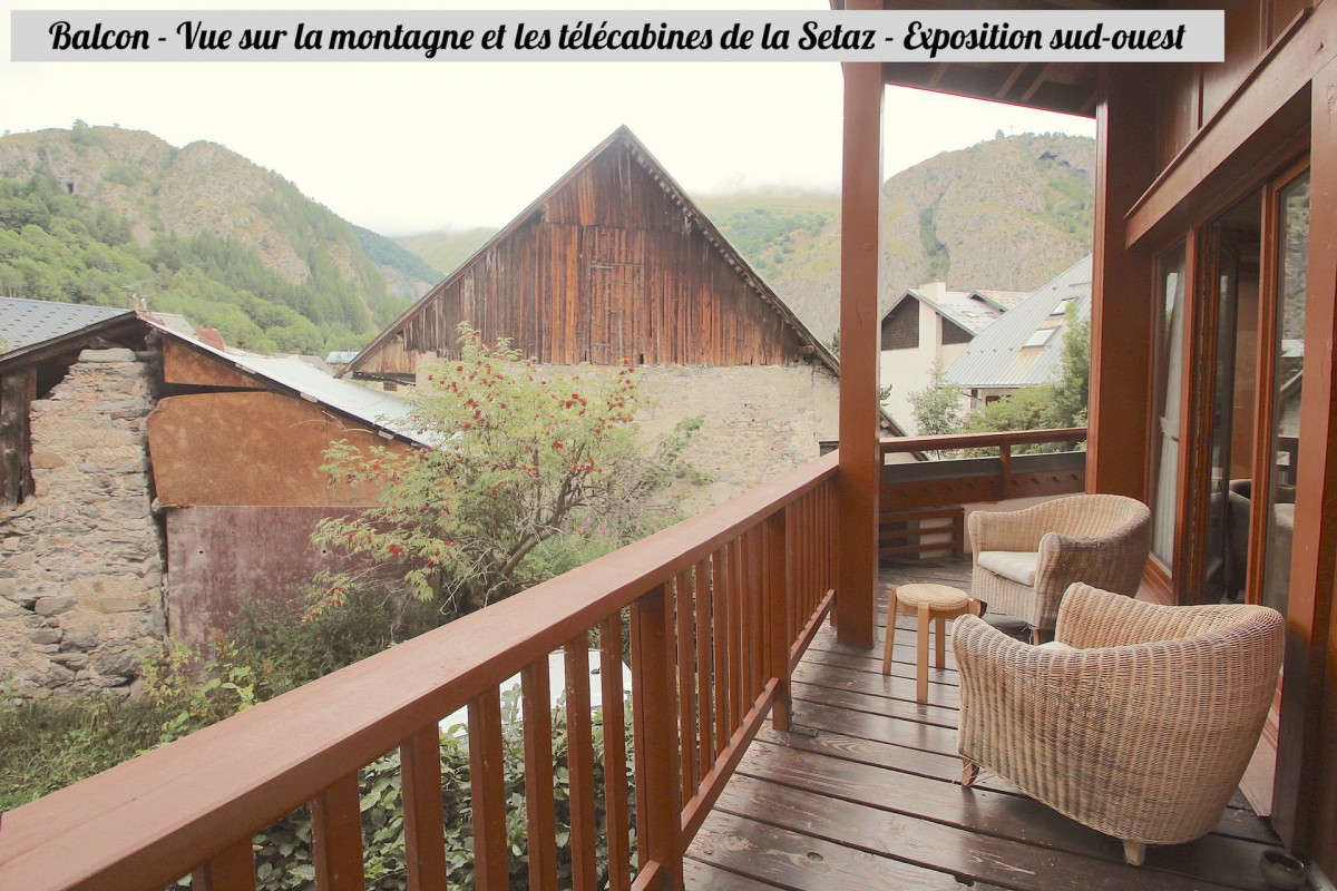 BALCON- CHALET REGAIN - VALLOIRE CENTRE BALCON- CHALET REGAIN - VALLOIRE CENTRE