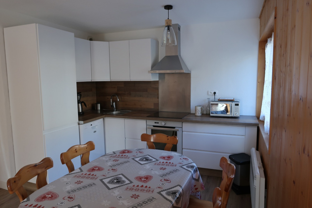 CUISINE - APPARTEMENT REGAIN A2 - VALLOIRE CENTRE CUISINE - APPARTEMENT REGAIN A2 - VALLOIRE CENTRE