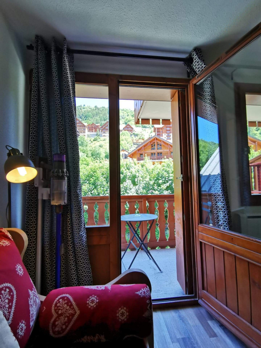 SEJOUR - APPARTEMENT ROCHECHATEAU 27 - VALLOIRE CENTRE SEJOUR - APPARTEMENT ROCHECHATEAU 27 - VALLOIRE CENTRE