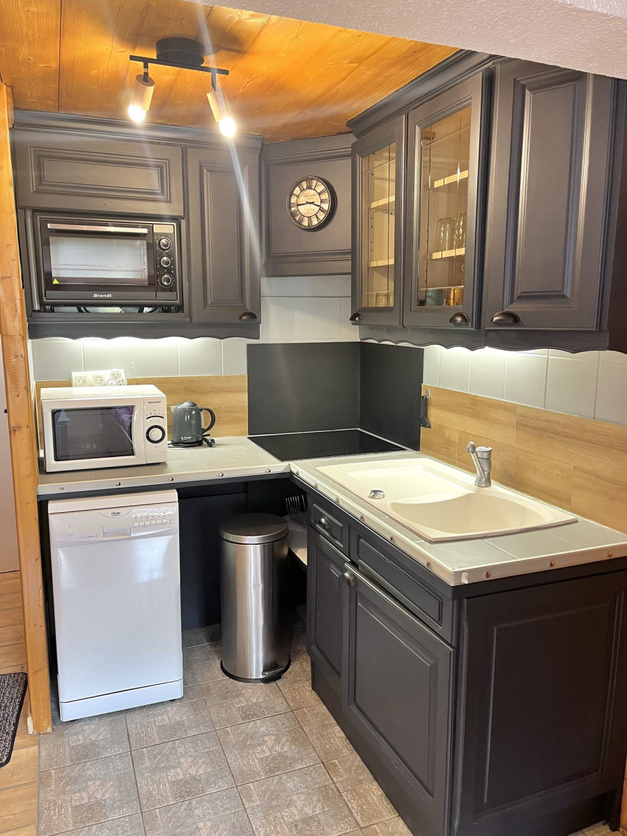 CUISINE - APPARTEMENT ROCHECHATEAU 34 - VALLOIRE CENTRE