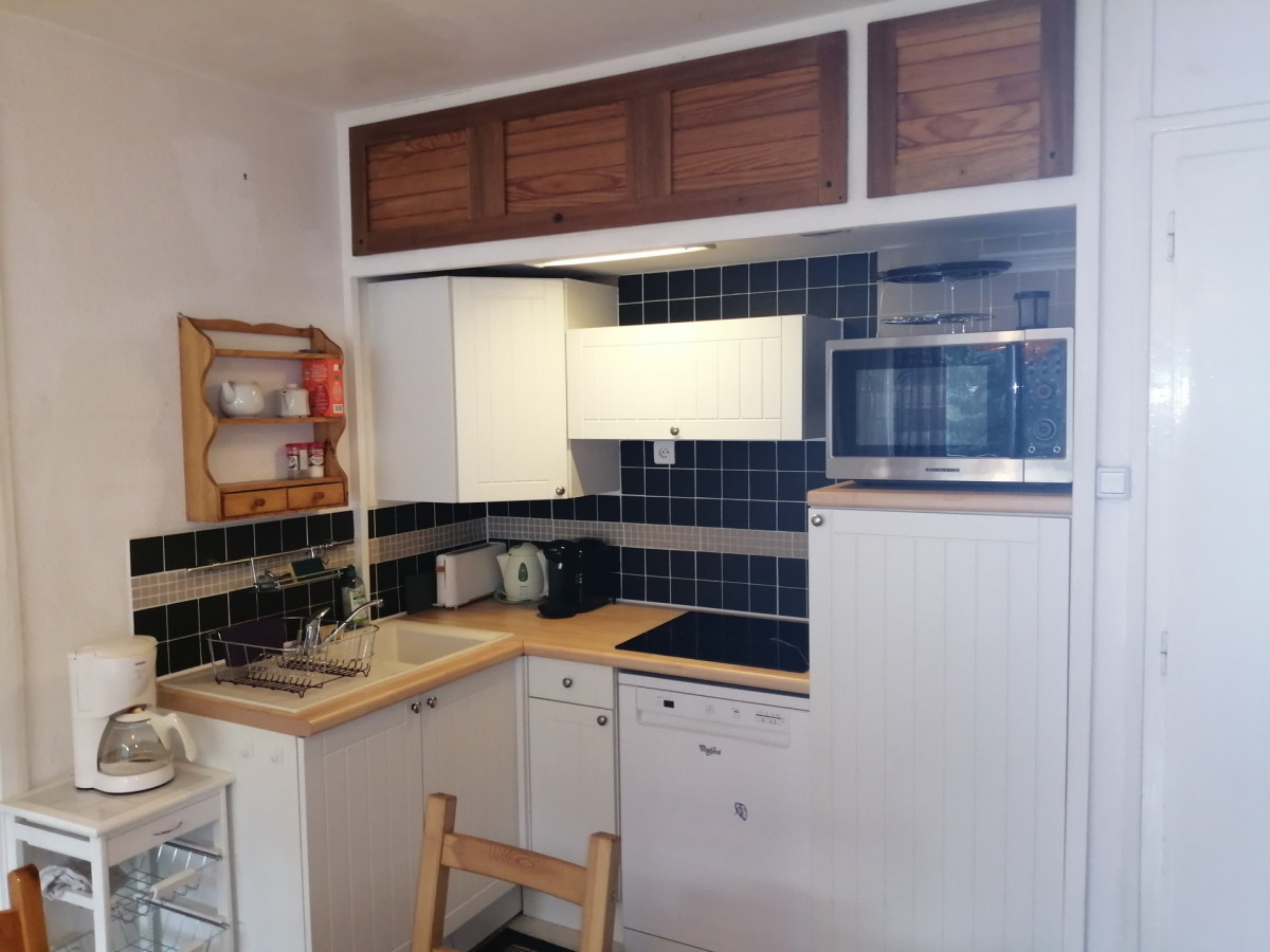 CUISINE - APPARTEMENT RAPIN 1112 - VALLOIRE CENTRE CUISINE - APPARTEMENT RAPIN 1112 - VALLOIRE CENTRE