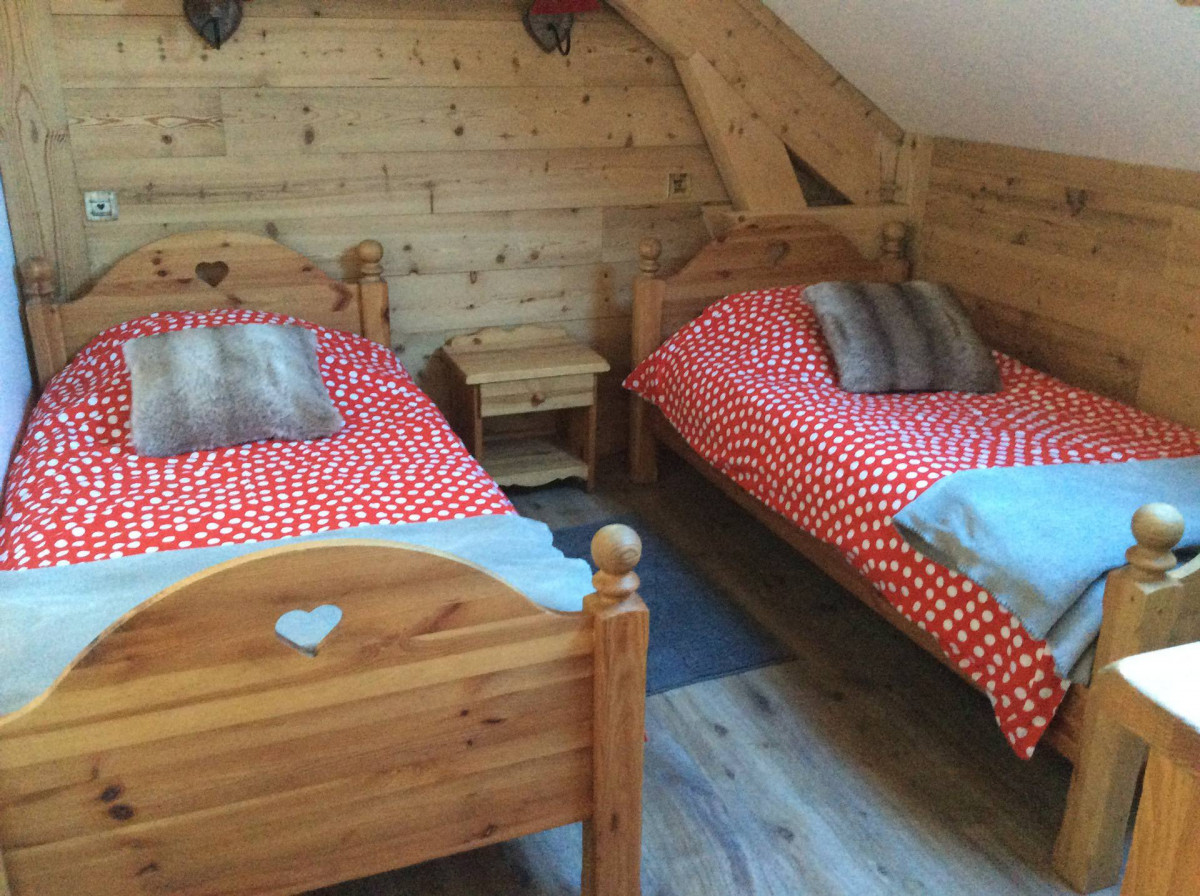 CHAMBRE- APPARTEMENT AUXSPORTS B - VALLOIRE CENTRE