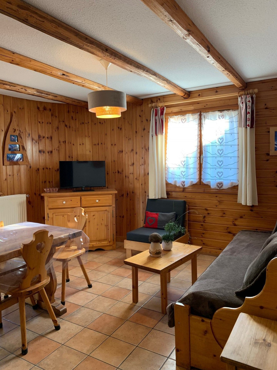 SALON - APPARTEMENT OREE DES PISTES N°5 - VALLOIRE CENTRE - VALLOIRE RESERVATIONS SALON - APPARTEMENT OREE DES PISTES N°5 - VALLOIRE CENTRE - VALLOIRE RESERVATIONS