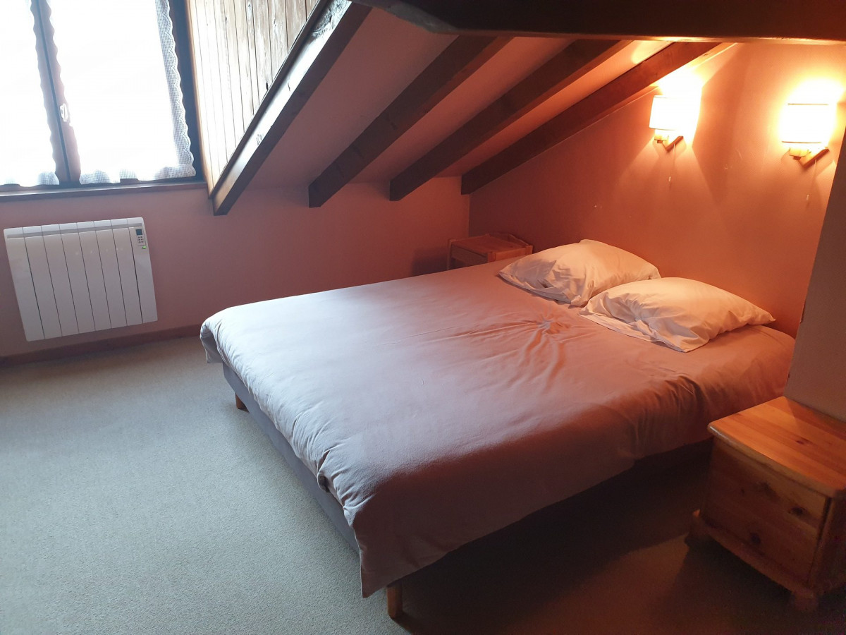 CHAMBRE - APPARTEMENT MAGNIN 4 - VALLOIRE CENTRE CHAMBRE - APPARTEMENT MAGNIN 4 - VALLOIRE CENTRE