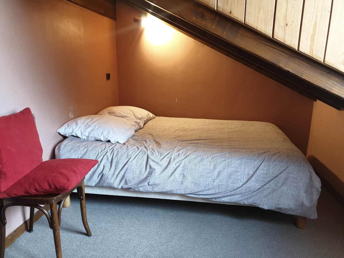 CHAMBRE - APPARTEMENT MAGNIN 4 - VALLOIRE CENTRE CHAMBRE - APPARTEMENT MAGNIN 4 - VALLOIRE CENTRE