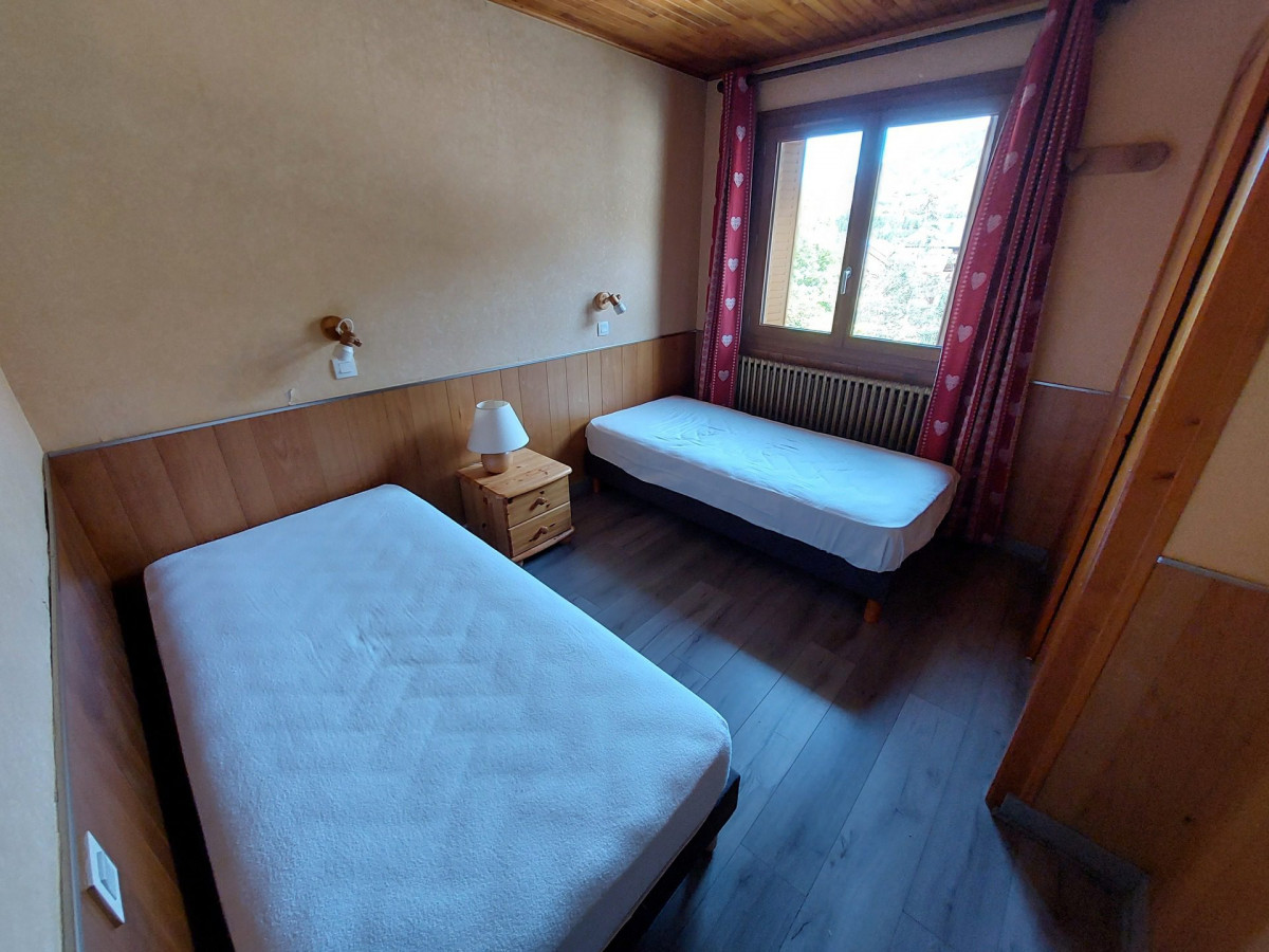 CHAMBRE - APPARTEMENT MAGNIN SPOORTS 3 - VALLOIRE CENTRE CHAMBRE - APPARTEMENT MAGNIN SPOORTS 3 - VALLOIRE CENTRE