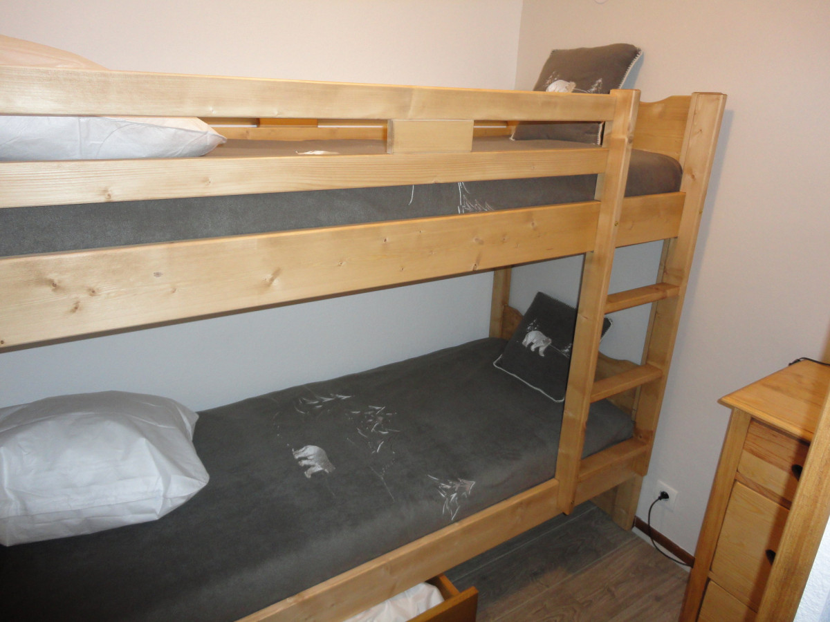CHAMBRE - APPARTEMENT LES VALMONTS CHARDON 52 - LES CHARBONNIERES VALLOIRE