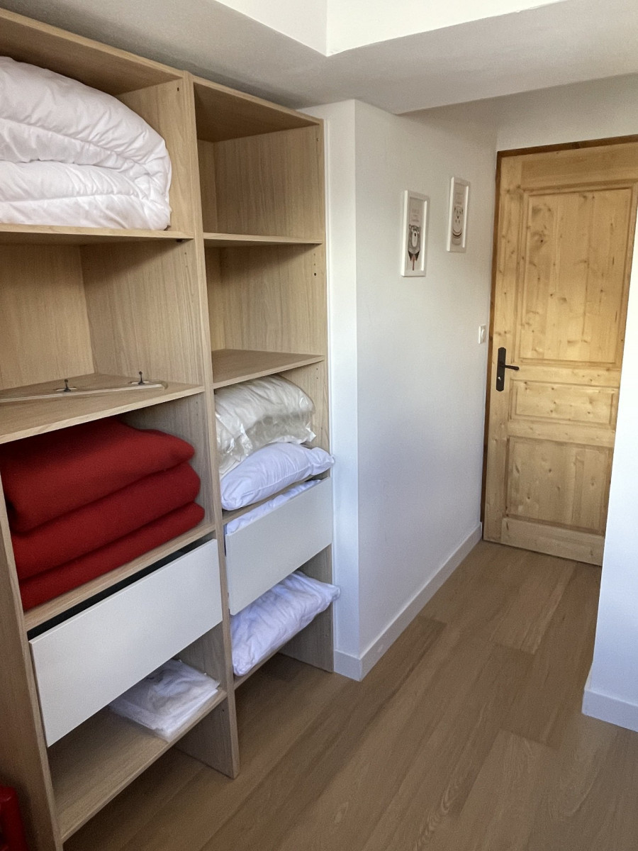 CHAMBRE 2 - APPARTEMENT HAMEAU DE LA VALLEE D'OR GENTIANE 004 - LES CHARBONNIERES VALLOIRE