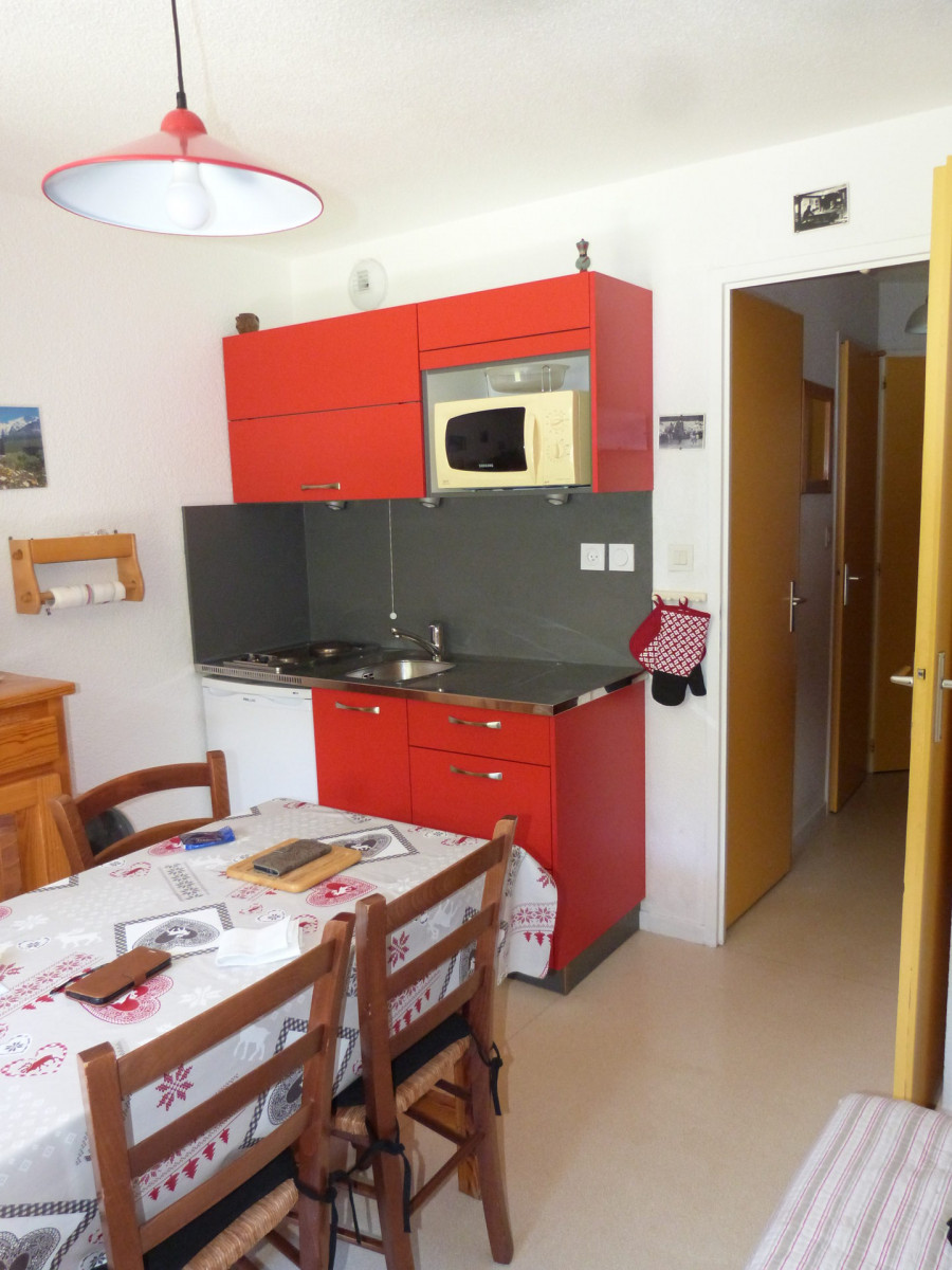 CUISINE - APPARTEMENT  THYMEL 8 - VALLOIRE LES VERNEYS