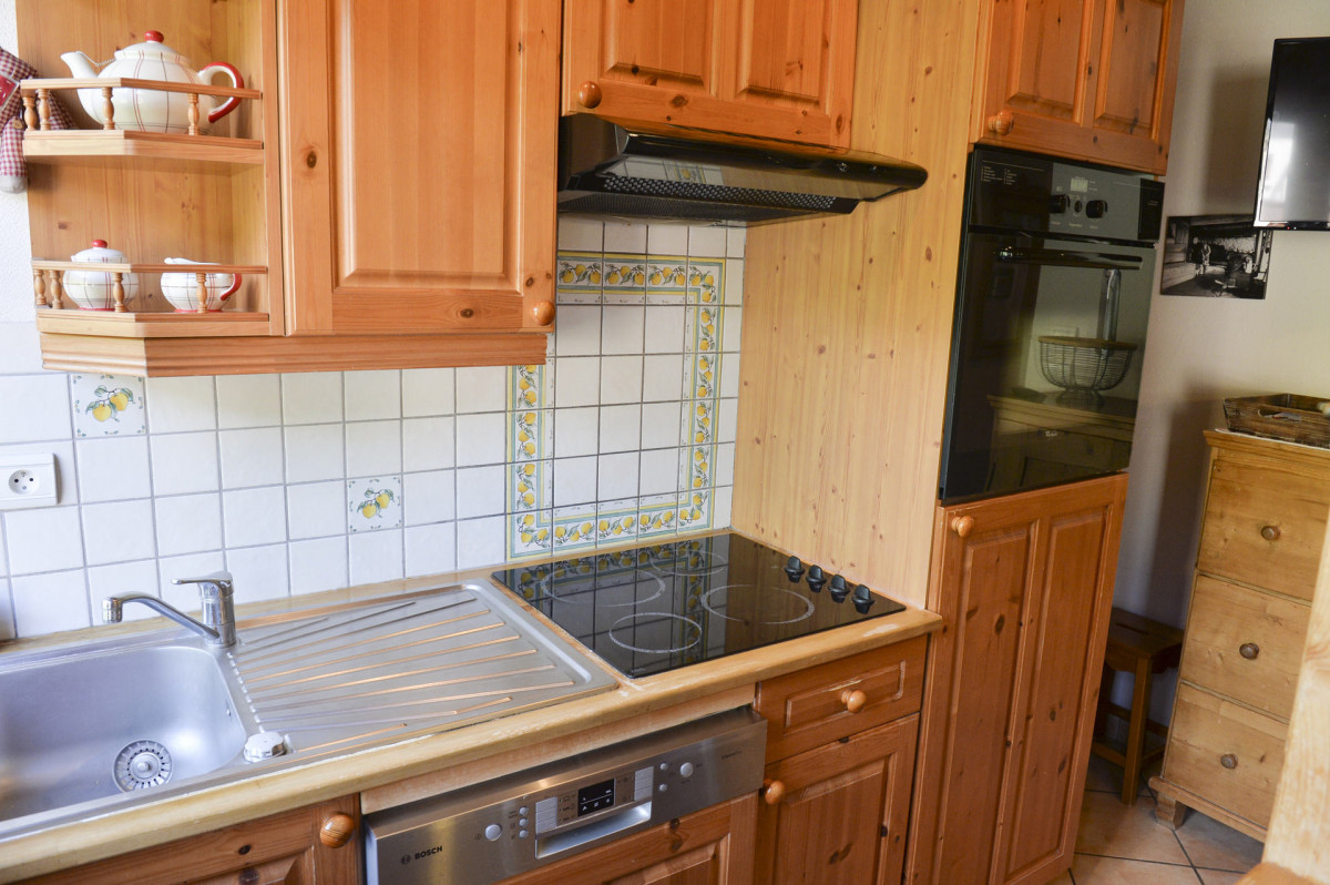 CUISINE - APPARTEMENT  THYMEL 45- VALLOIRE LES VERNEYS