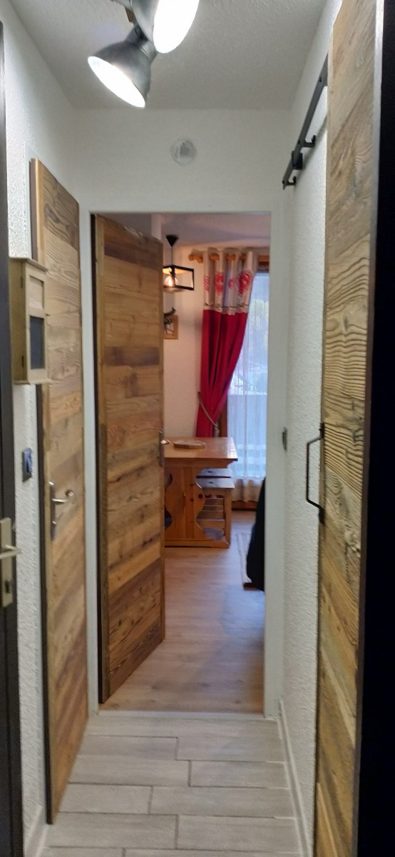 COULOIR - STUDIO VERNEYS GALIBIER 2 - VALLOIRE LES VERNEYS COULOIR - STUDIO VERNEYS GALIBIER 2 - VALLOIRE LES VERNEYS