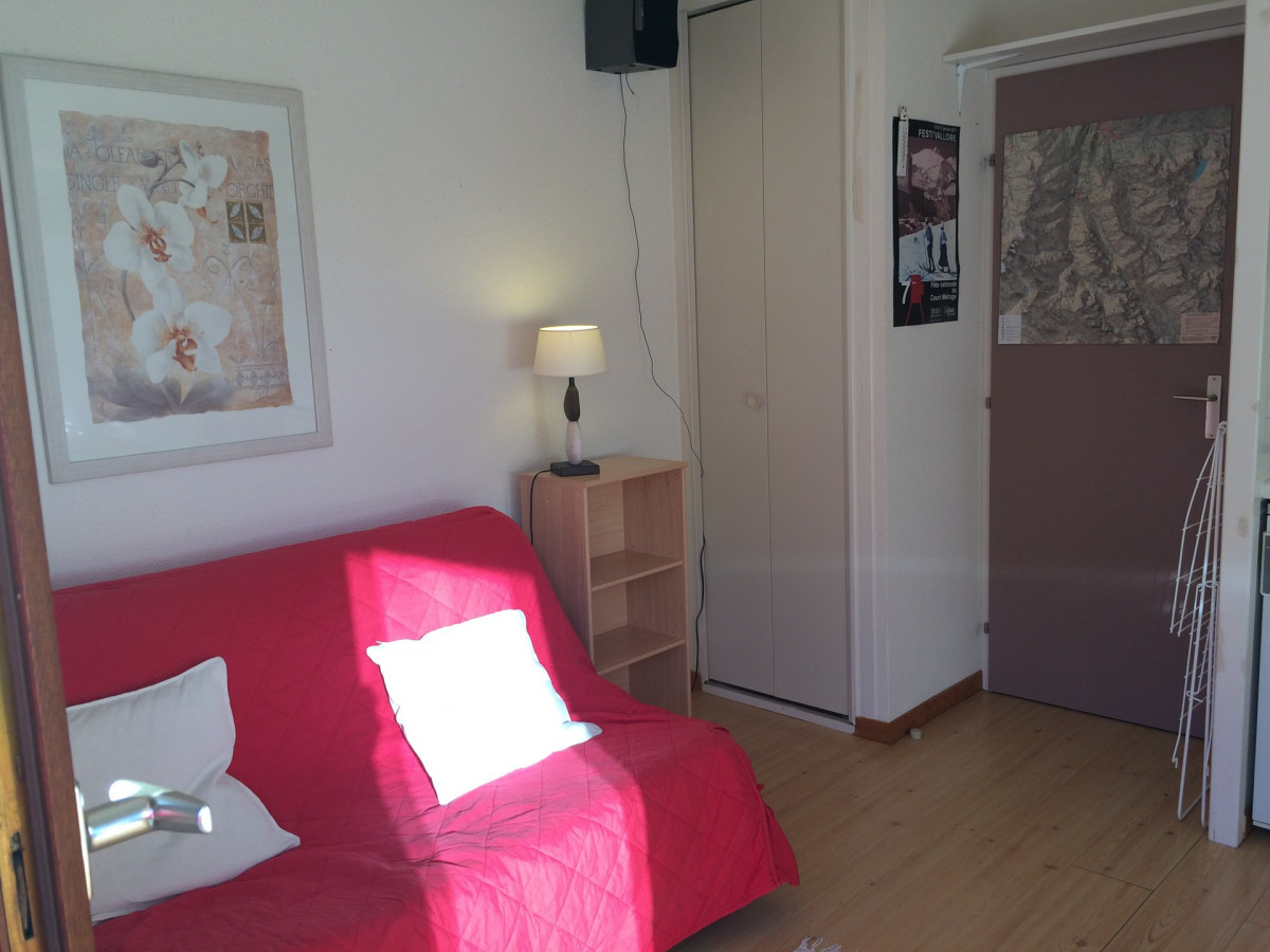 SALON - APPARTEMENT ADRET 21 - VALLOIRE LES VERNEYS - VALLOIRE RESERVATIONS