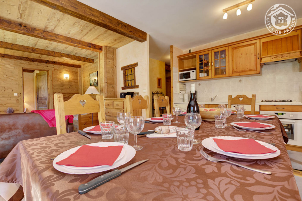 SEJOUR - APPARTEMENT LES ANCOLIES - VALLOIRE LES VERNEYS SEJOUR - APPARTEMENT LES ANCOLIES - VALLOIRE LES VERNEYS