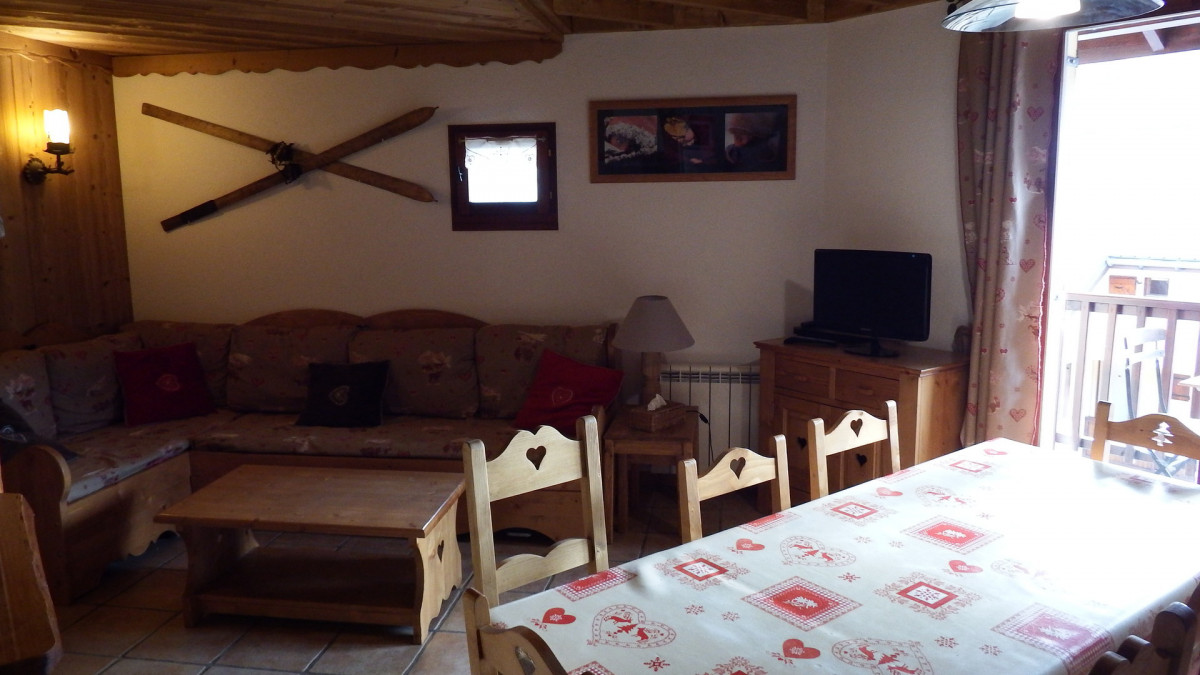 SALON - APPARTEMENT BEL ALP 18- VALLOIRE LES VERNEYS - VALLOIRE RESERVATIONS SALON - APPARTEMENT BEL ALP 18- VALLOIRE LES VERNEYS - VALLOIRE RESERVATIONS