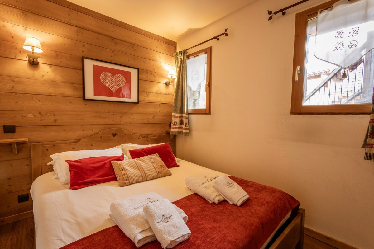 CHAMBRE - APPARTEMENT LES FERMES DU PLANET 2 - VALLOIRE LES VERNEYS CHAMBRE - APPARTEMENT LES FERMES DU PLANET 2 - VALLOIRE LES VERNEYS