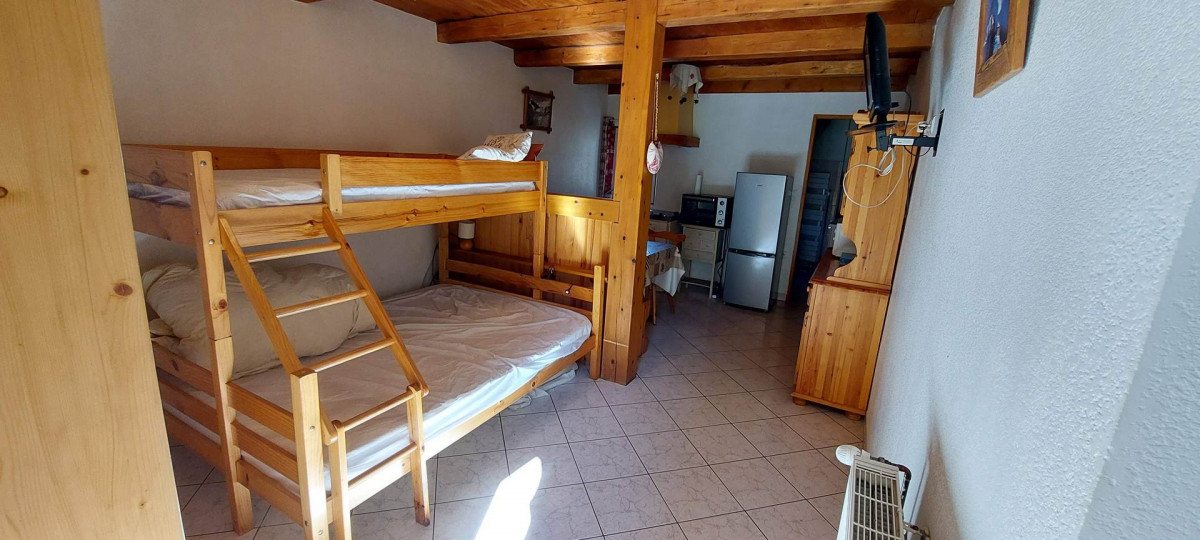 COIN NUIT - STUDIO LES AULNES -VALLOIRE LA RUAZ COIN NUIT - STUDIO LES AULNES -VALLOIRE LA RUAZ