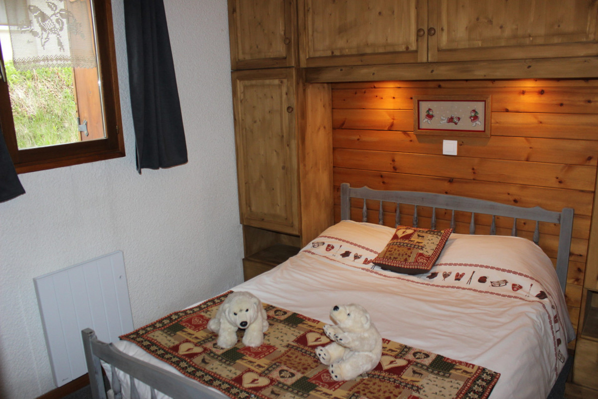 CHAMBRE -APPARTEMENT CHALET L'ANDORSE 4 - VALLOIRE LA BORGE CHAMBRE -APPARTEMENT CHALET L'ANDORSE 4 - VALLOIRE LA BORGE