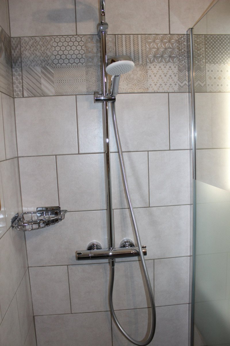 SALLE D'EAU -APPARTEMENT CHALET L'ANDORSE 4 - VALLOIRE LA BORGE 