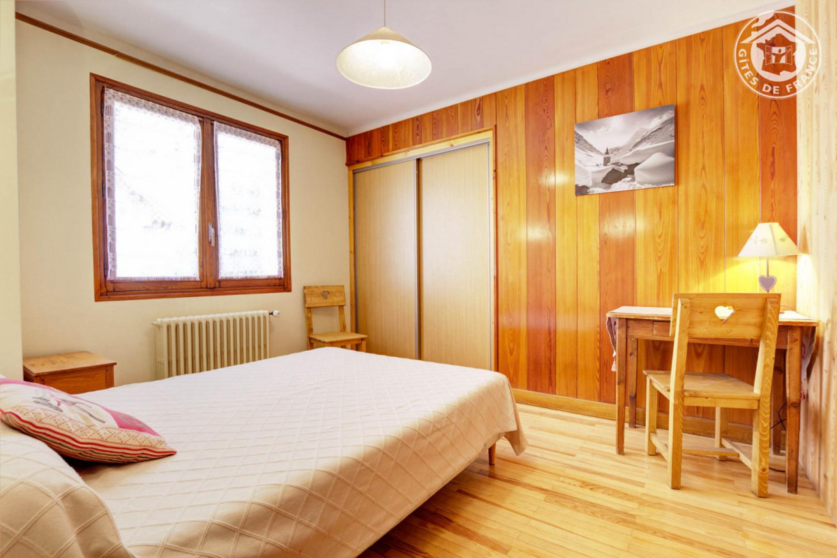 CHAMBRE - APPARTEMENT - LA BORGE - BONEAU 2 - VALLOIRE LA BORGE