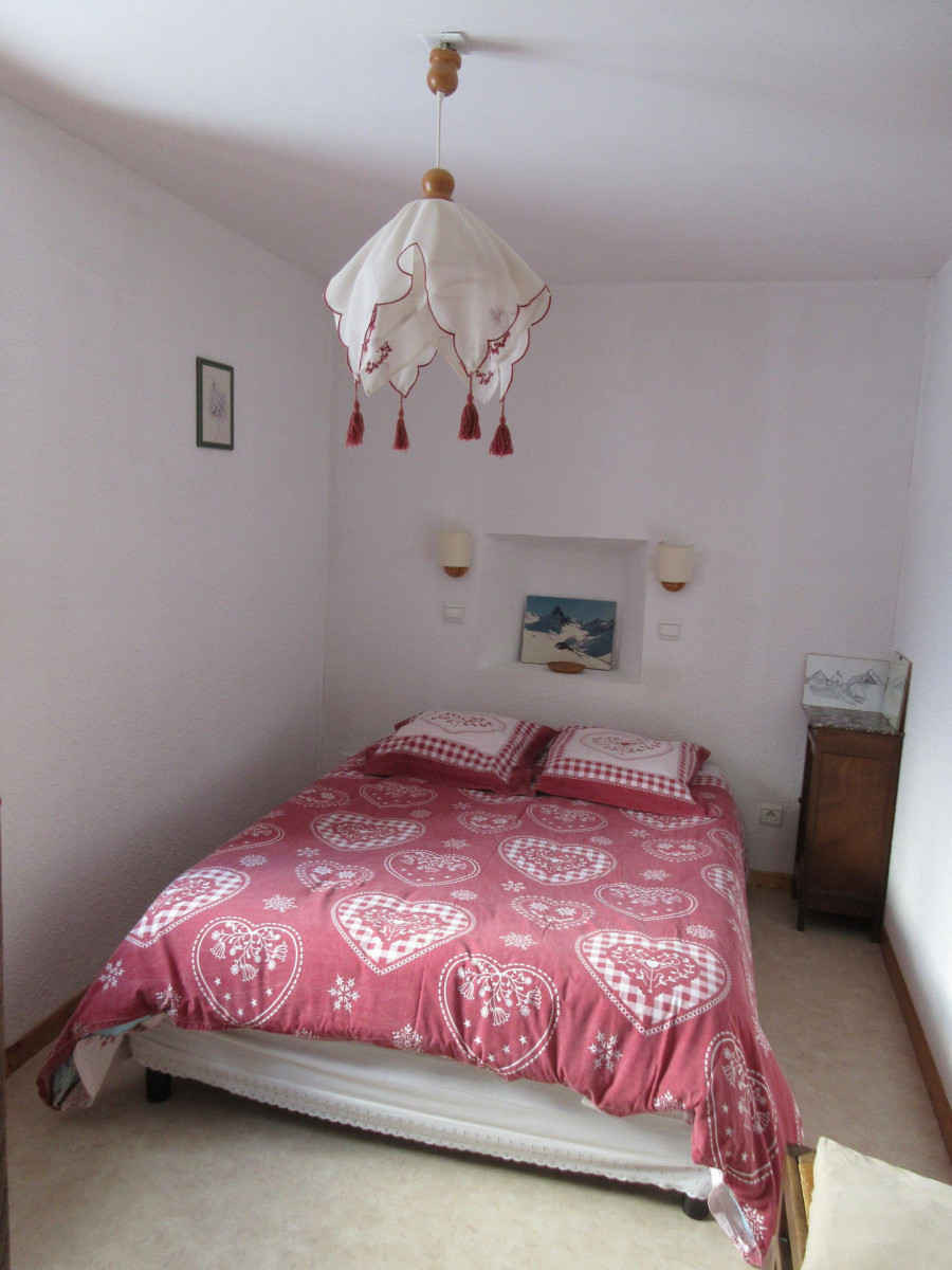 CHAMBRE - APPARTEMENT MAISON MONNIER 