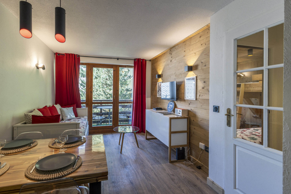 SÉJOUR - APPARTEMENT C15 CHALETS DU GALIBIER 1 - VALLOIRE MOULIN BENJAMIN SÉJOUR - APPARTEMENT C15 CHALETS DU GALIBIER 1 - VALLOIRE MOULIN BENJAMIN