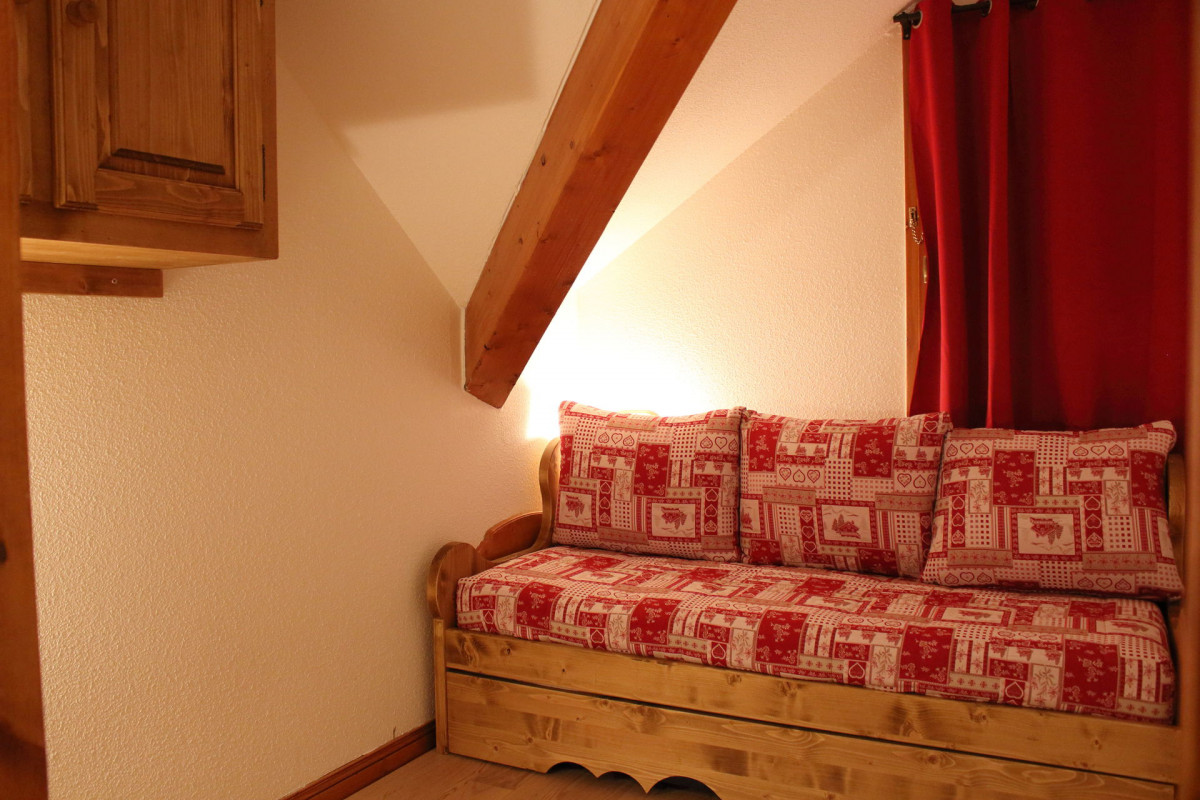 CHAMBRE - APPARTEMENT CHALETS DU GALIBIER G38 - MOULIN BENJAMIN VALLOIRE CHAMBRE - APPARTEMENT CHALETS DU GALIBIER G38 - MOULIN BENJAMIN VALLOIRE