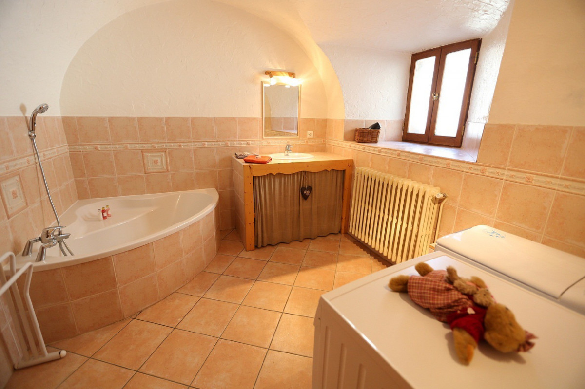 SALLE DE BAINS - CHALET LES MYRTILLES - VALLOIRE LES CHOSEAUX SALLE DE BAINS - CHALET LES MYRTILLES - VALLOIRE LES CHOSEAUX