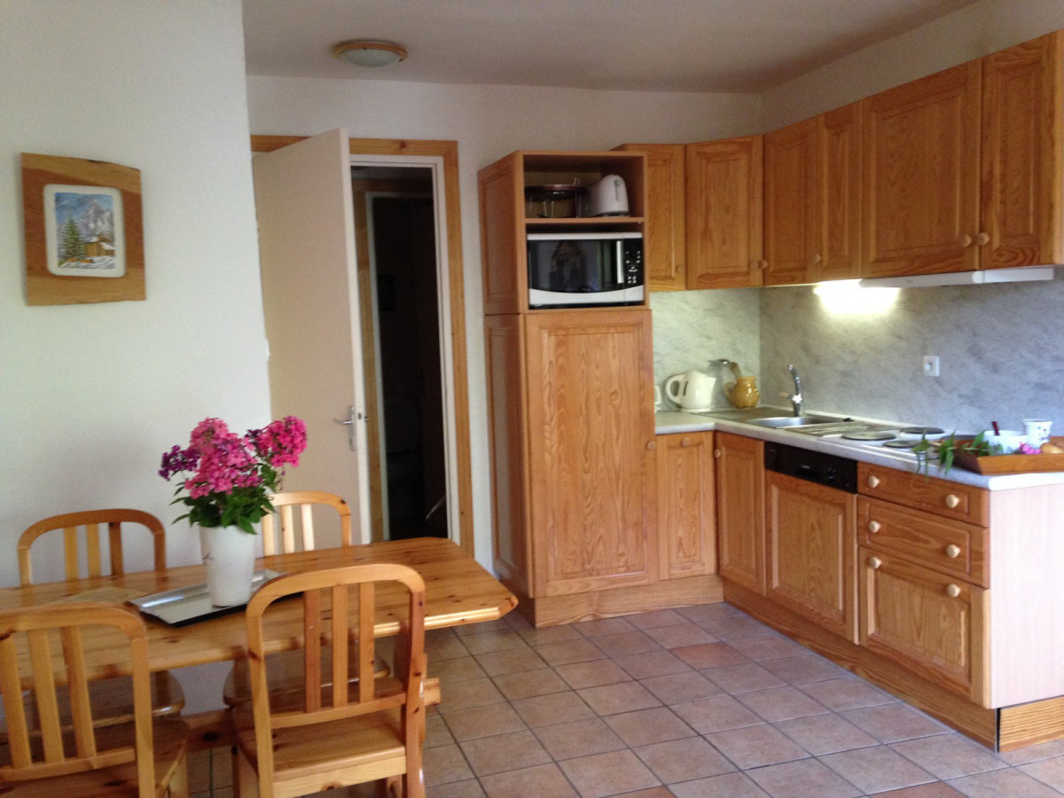 CUISINE - APPARTEMENT RIO PESSIN - VALLOIRE LA BORGE CUISINE - APPARTEMENT RIO PESSIN - VALLOIRE LA BORGE