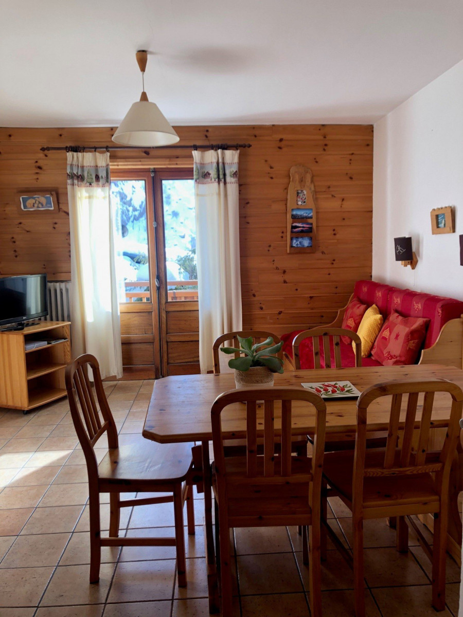 SEJOUR - APPARTEMENT RIO PESSIN - VALLOIRE LA BORGE SEJOUR - APPARTEMENT RIO PESSIN - VALLOIRE LA BORGE