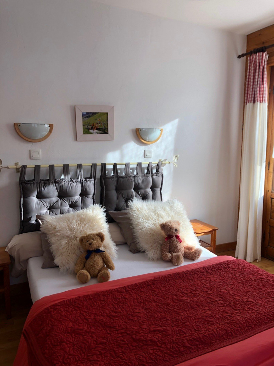 CHAMBRE - APPARTEMENT RIO PESSIN - VALLOIRE LA BORGE CHAMBRE - APPARTEMENT RIO PESSIN - VALLOIRE LA BORGE