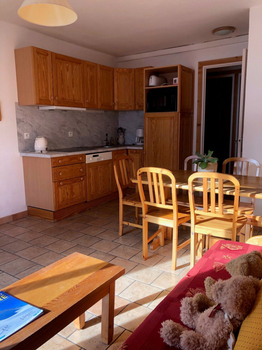 CUISINE - APPARTEMENT RIO BENOIT- VALLOIRE LA BORGE CUISINE - APPARTEMENT RIO BENOIT- VALLOIRE LA BORGE