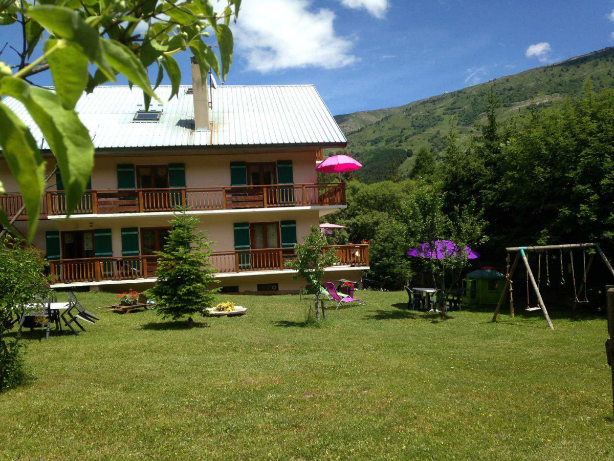 JARDIN - APPARTEMENT RIO BENOIT- VALLOIRE LA BORGE JARDIN - APPARTEMENT RIO BENOIT- VALLOIRE LA BORGE