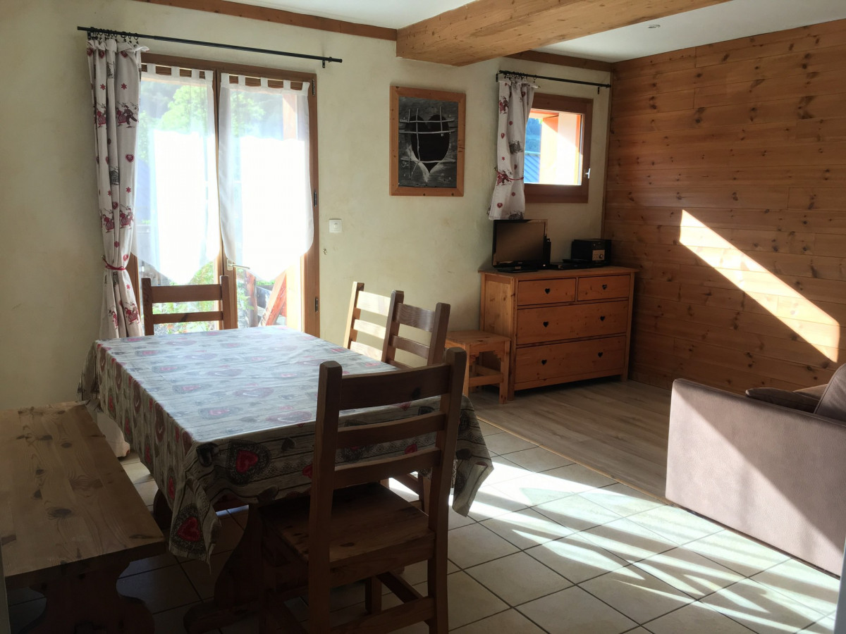 SEJOUR - APPARTEMEMENT CHALET EPICEA 2 - LES CLOTS VALLOIRE - VALLOIRE RESERVATIONS SEJOUR - APPARTEMEMENT CHALET EPICEA 2 - LES CLOTS VALLOIRE - VALLOIRE RESERVATIONS