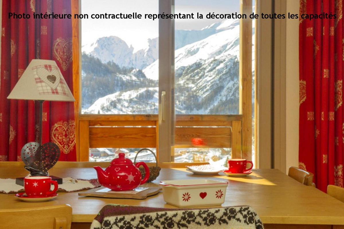 _lv_images__lot_0003820043_03_36088969 _lv_images__lot_0003820043_03_36088969