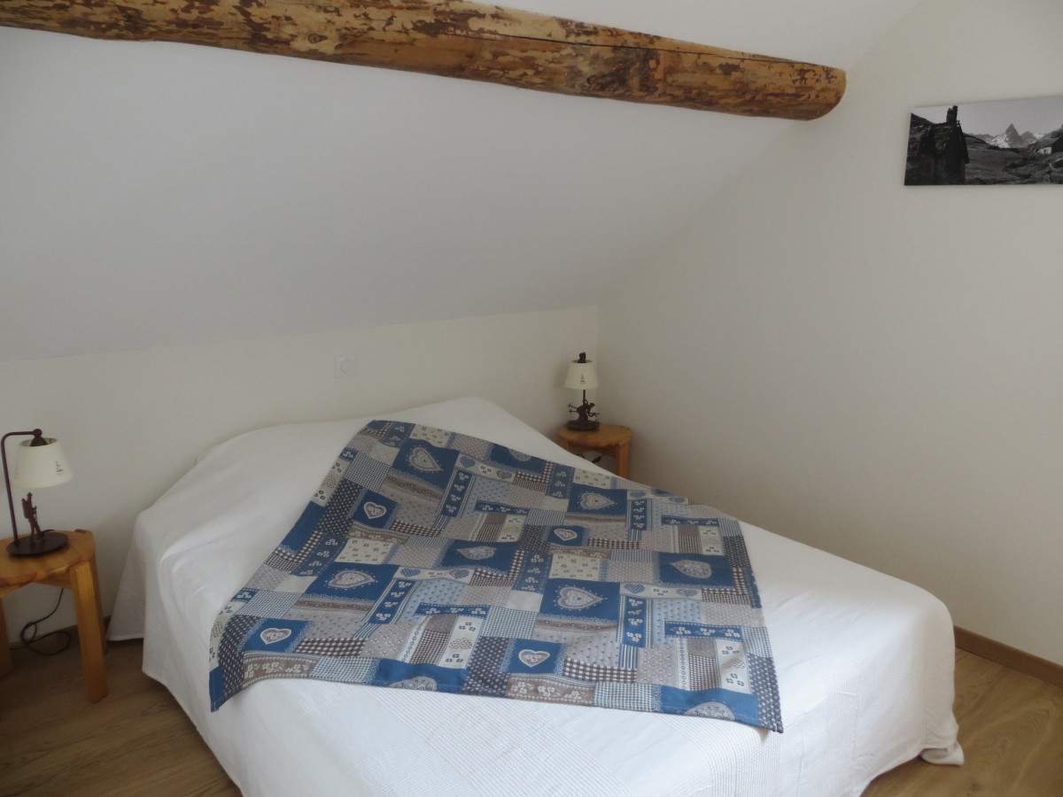 CHAMBRE 3 - APPARTEMENT OLVERA 2 - VALLOIRE LA BORGE - VALLOIRE RESERVATIONS CHAMBRE 3 - APPARTEMENT OLVERA 2 - VALLOIRE LA BORGE - VALLOIRE RESERVATIONS