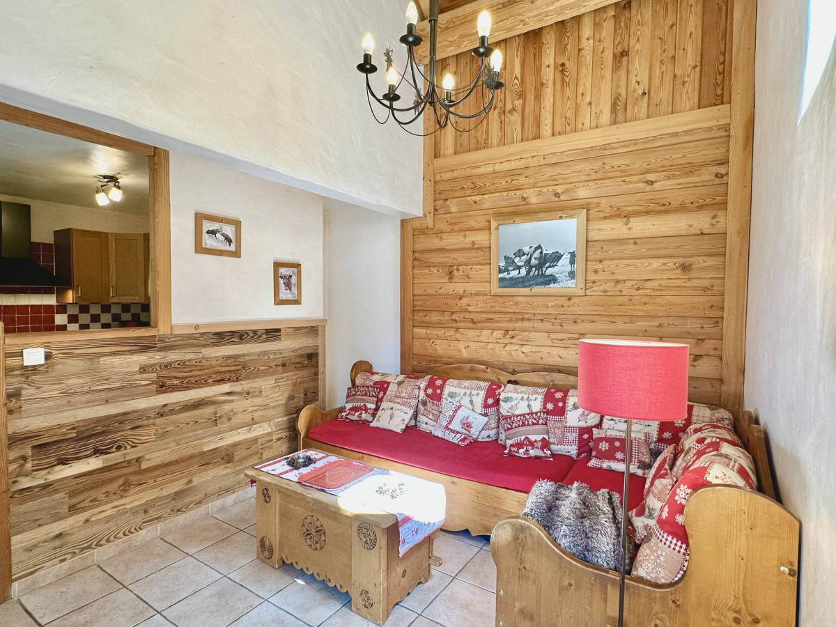 COIN REPAS - APPARTEMENT CHEZ JUSTE FERME DES MOULINS- VALLOIRE LES VERNEYS- VALLOIRE RESERVATIONS COIN REPAS - APPARTEMENT CHEZ JUSTE FERME DES MOULINS- VALLOIRE LES VERNEYS- VALLOIRE RESERVATIONS