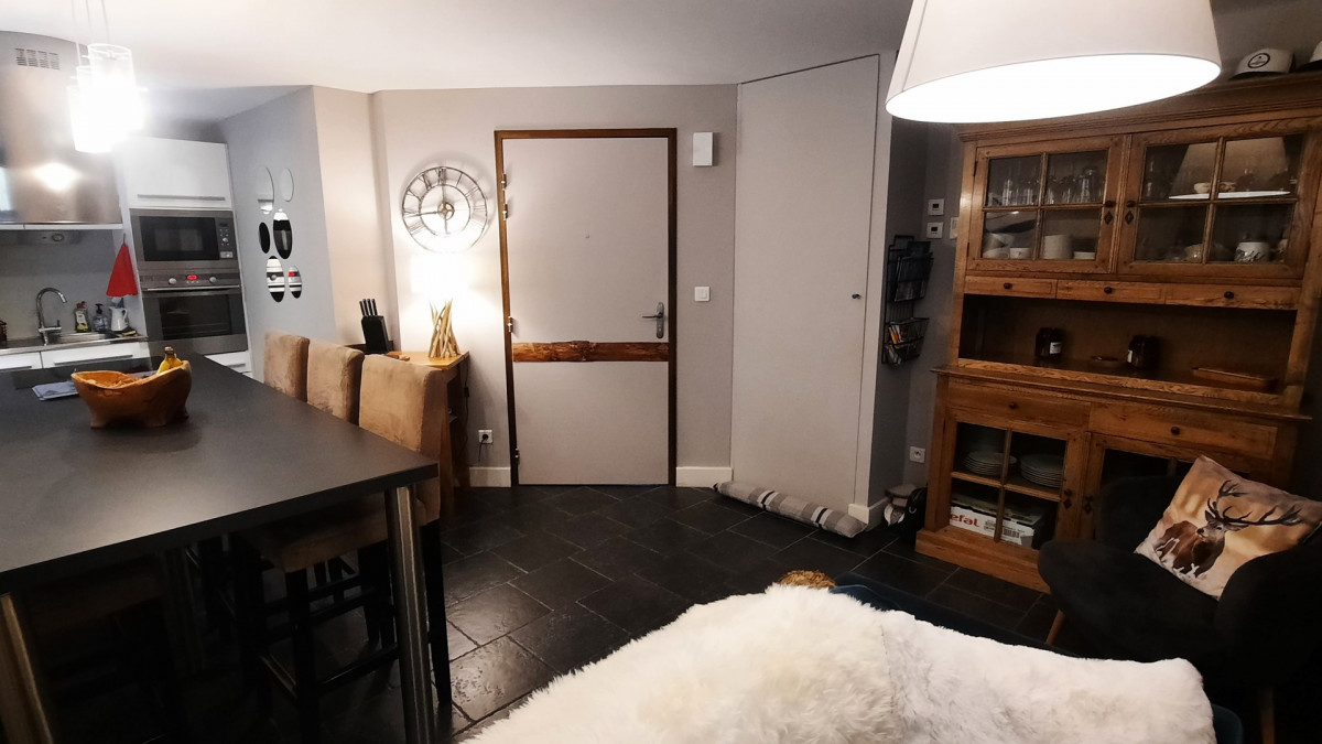 SALON - APPARTEMENT MONT DES HUILES 1 - VALLOIRE LA RIVINE - VALLOIRE RESERVATIONS SALON - APPARTEMENT MONT DES HUILES 1 - VALLOIRE LA RIVINE - VALLOIRE RESERVATIONS