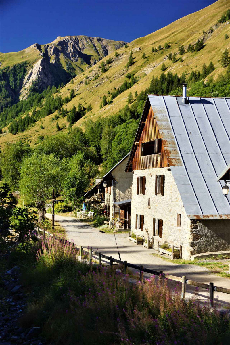 VUE EXTERIEURE - APPARTEMENT MONT DES HUILES N° 2 - VALLOIRE LA RIVINE VUE EXTERIEURE - APPARTEMENT MONT DES HUILES N° 2 - VALLOIRE LA RIVINE